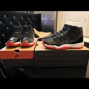 Jordan 11 bred 11s size 7